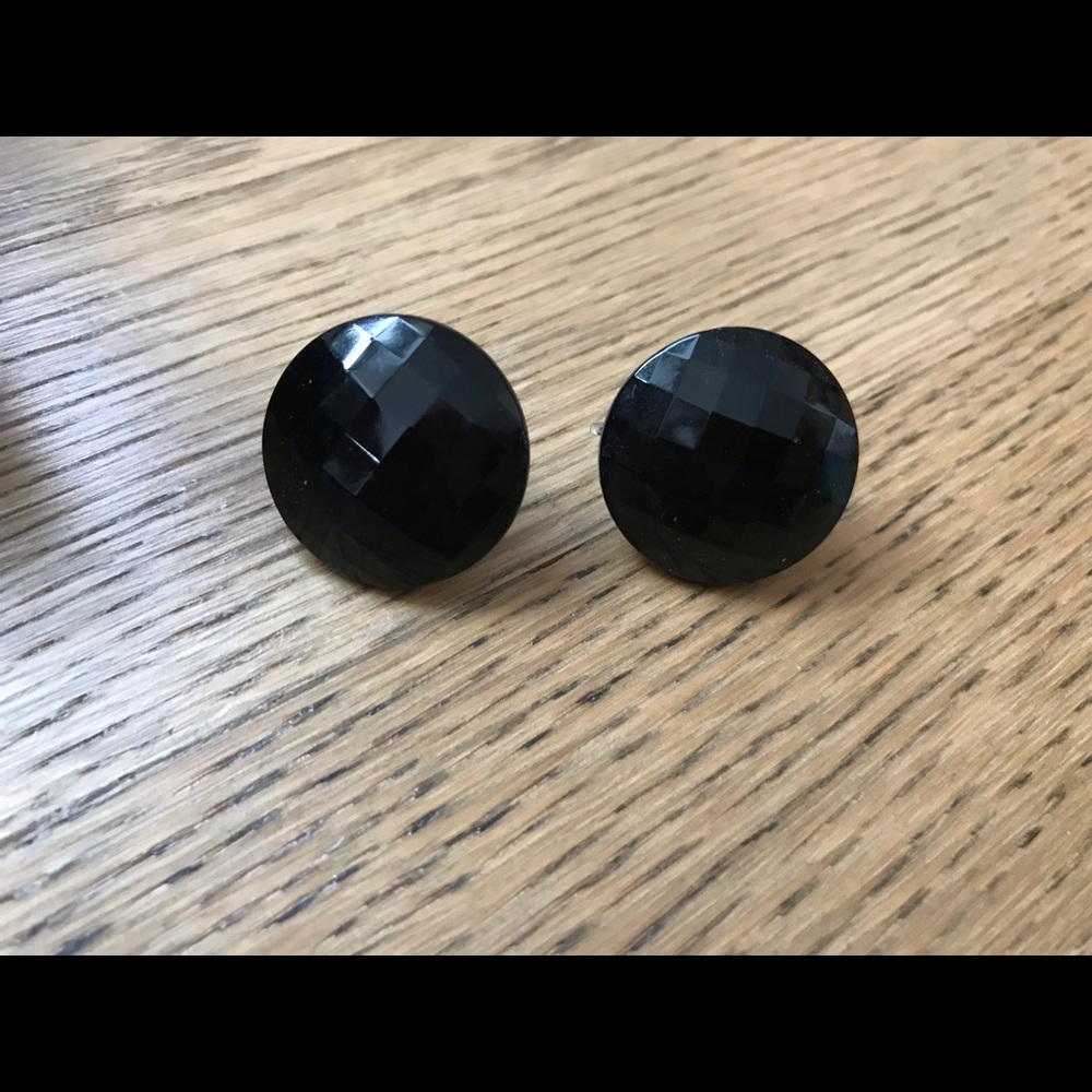 Bundle 3 for $10 Vintage black faceted clip on earrings